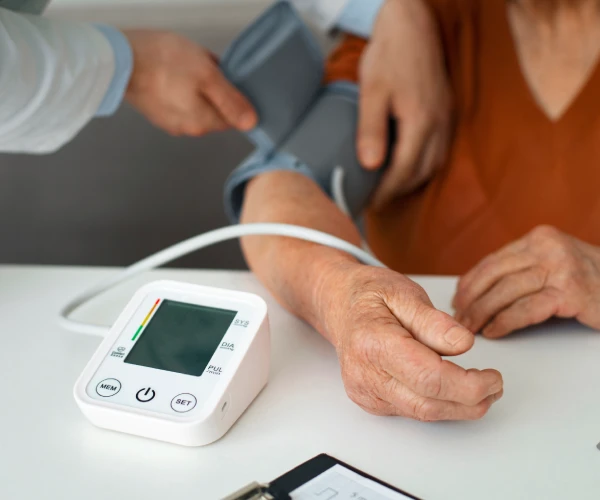 Clínica de Cardiología Especializada en Hipertensión Arterial en CDMX